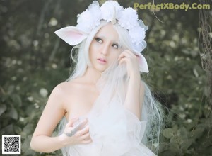 Chang Bong nude boldly transformed into a fairy (30 pictures)